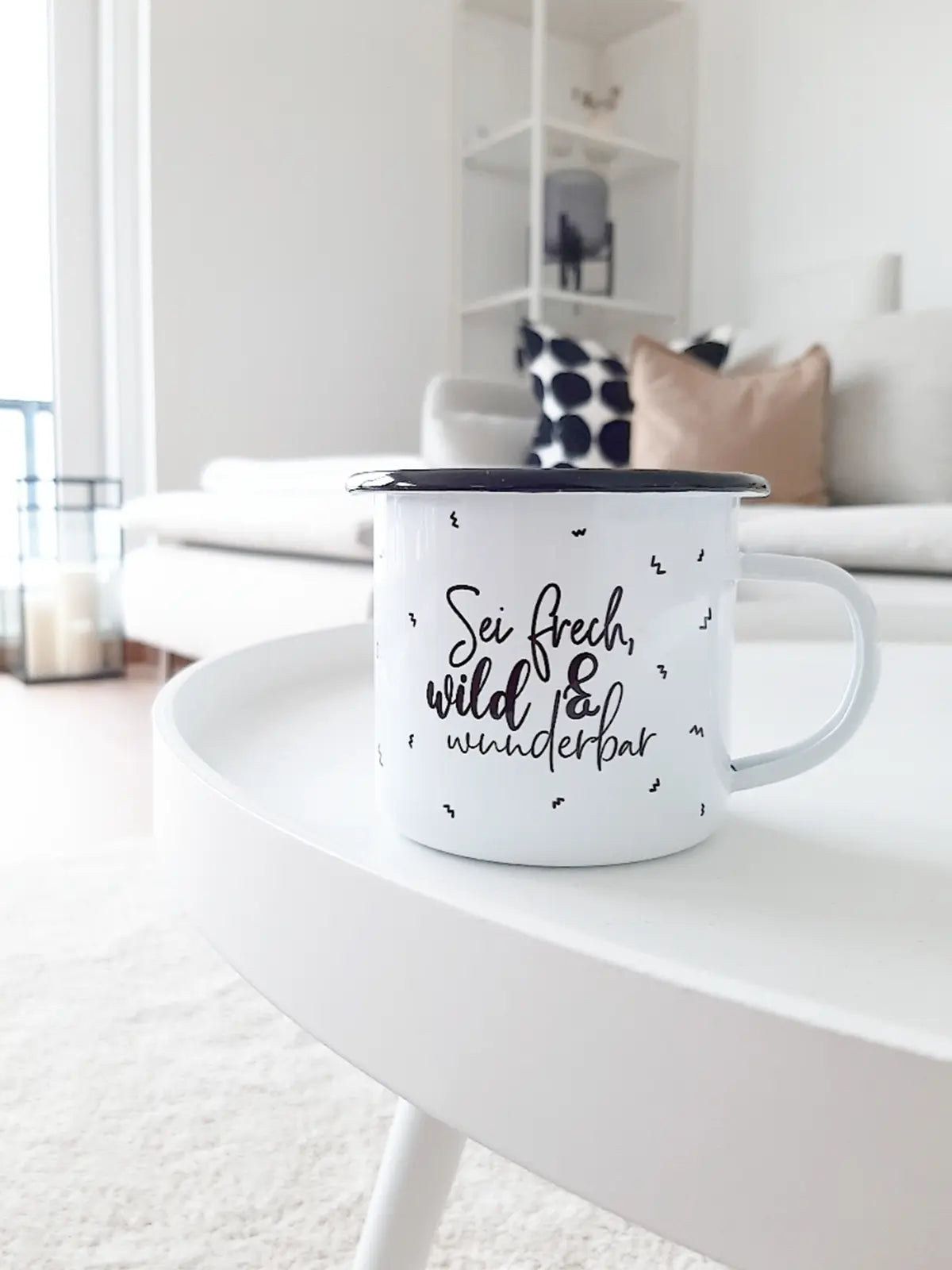 Frech, wild & wunderbar · Emaille Tasse-Tschüss-HYGGEBI-€12,90