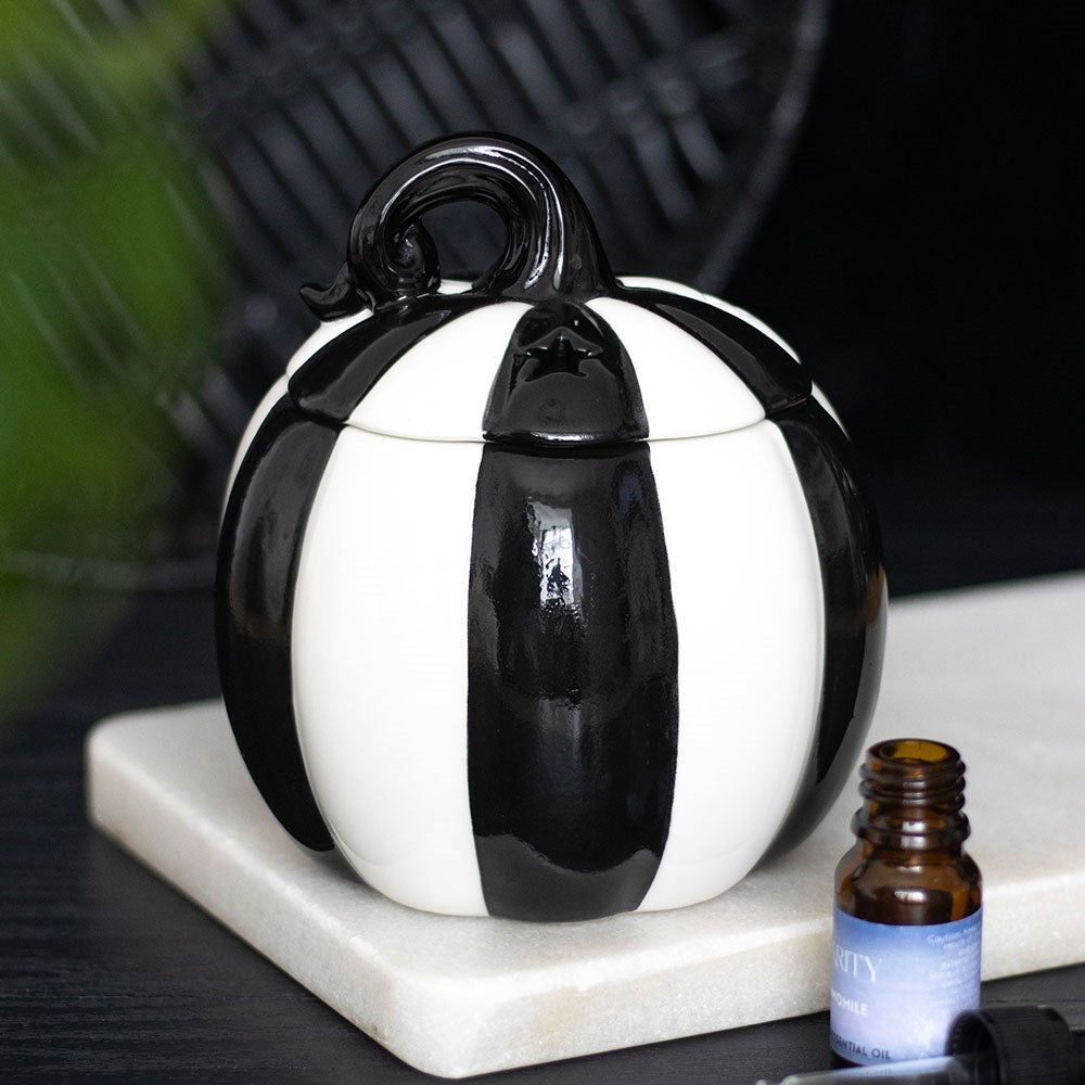 Duftlampe · Black & White Striped Pumpkin