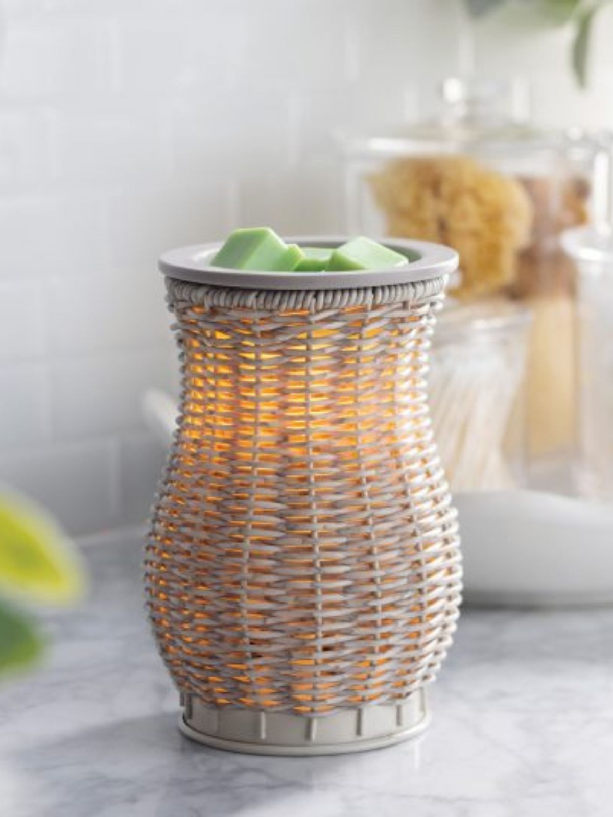 GRAY WASHED WICKER Duftlampe elektrisch grau