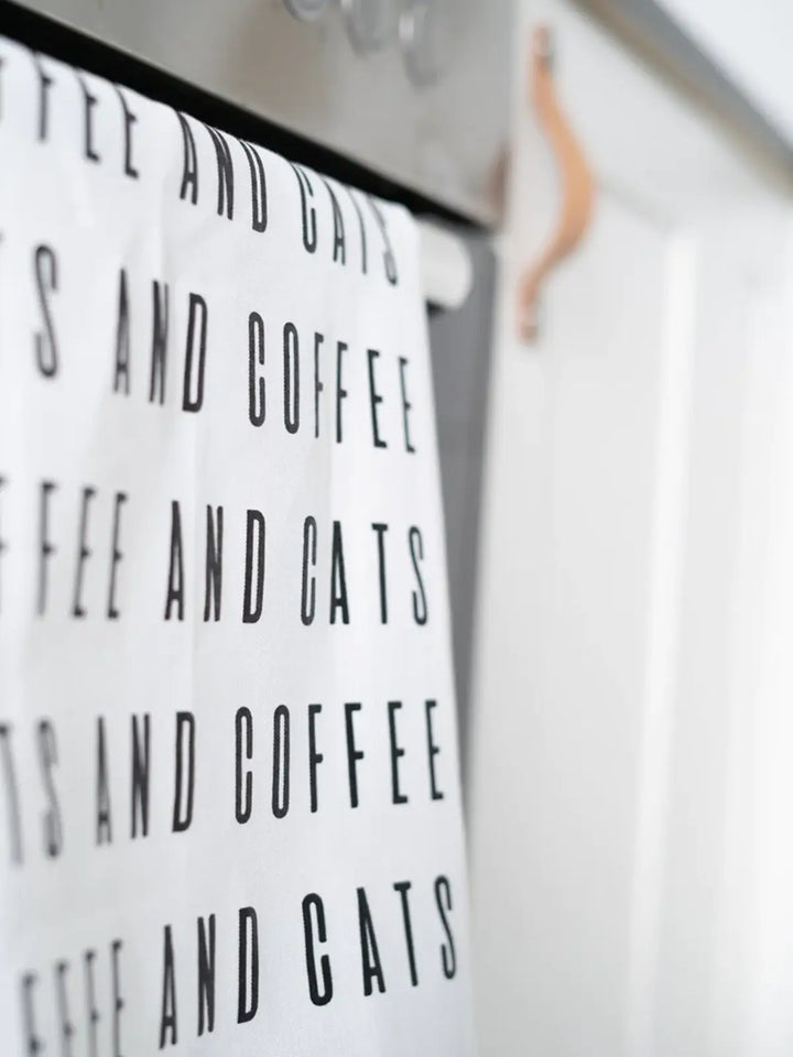 Geschirrtuch · Cats and Coffee-Tschüss-HYGGEBI-€11,90